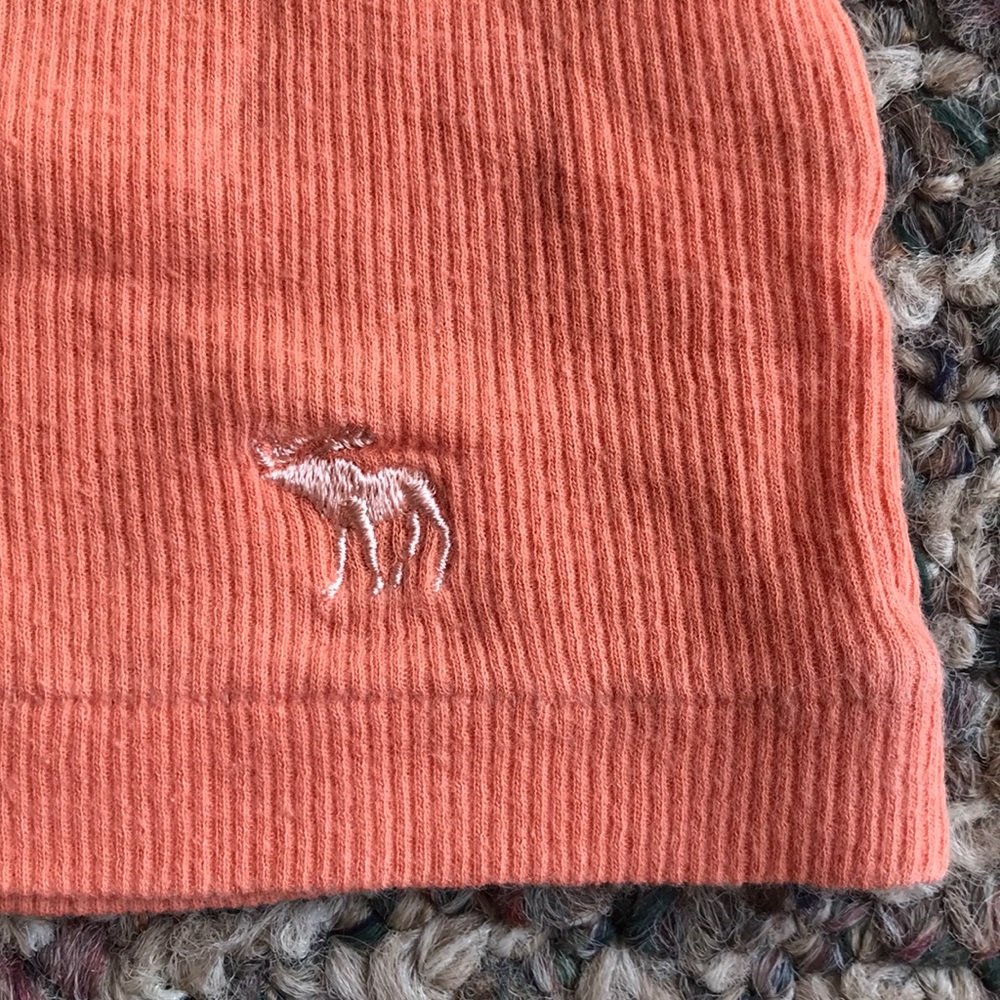 Abercrombie Razorback Tank - Picture 3 of 3